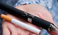 کشیدن سیگار الکترونیکی علاقه جوانان را به سیگار بیشتر می کند