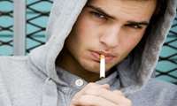چگونه مانع سیگار کشیدن نوجوانان شویم؟