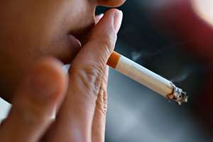 نیوزیلند در راه غیر قانونی کردن سیگار کشیدن برای نسل‌های آینده