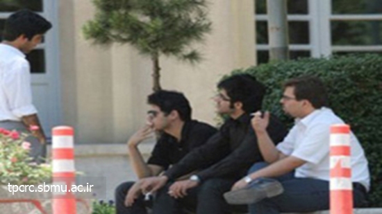 سيگار و دانشجويان، 