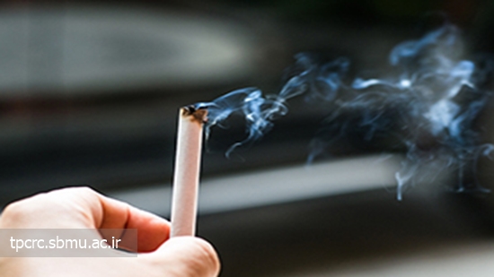 دود سیگار روی لباس، 